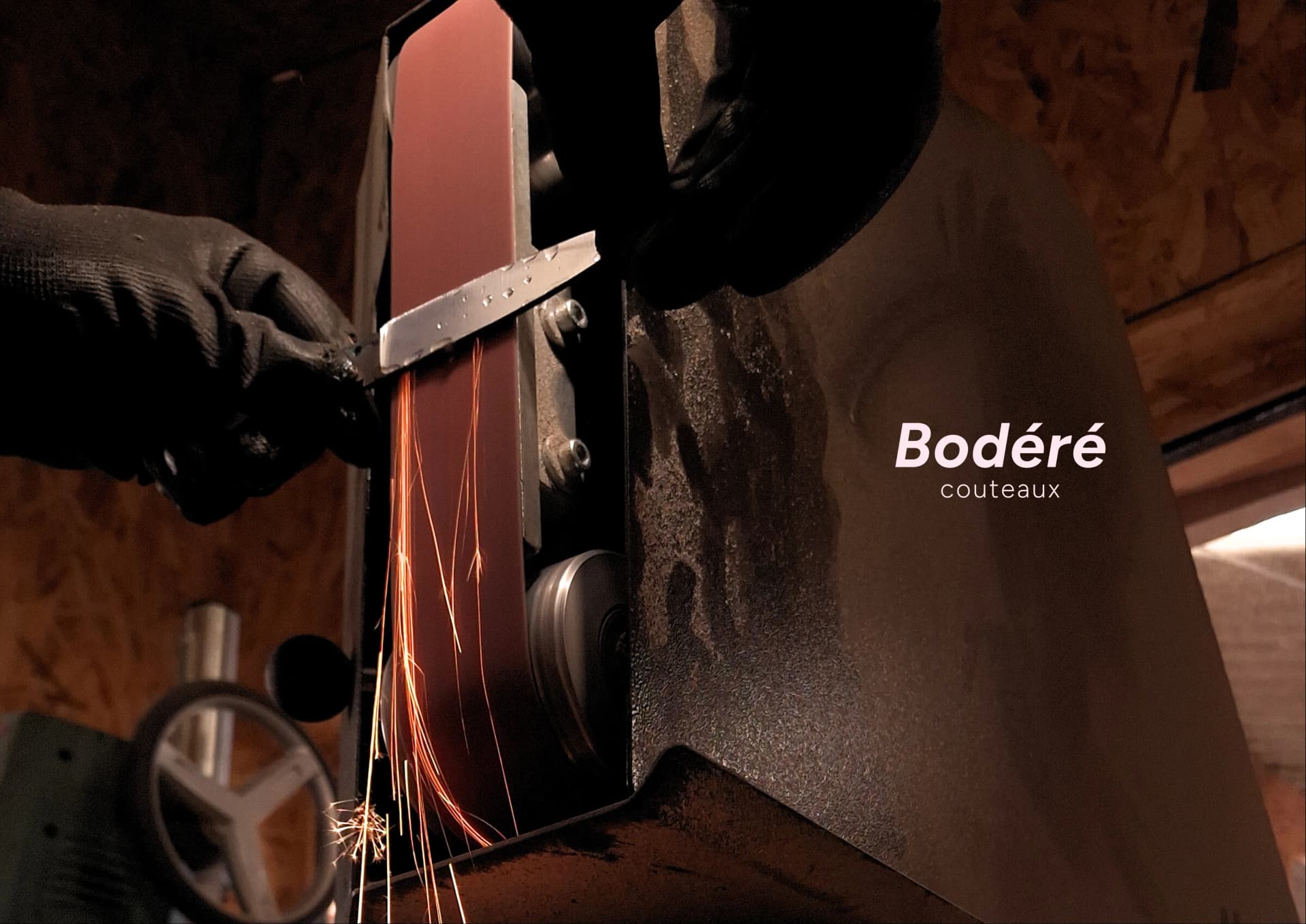 Logo Couteaux artisanaux faits main en Bretagne, durables & uniques