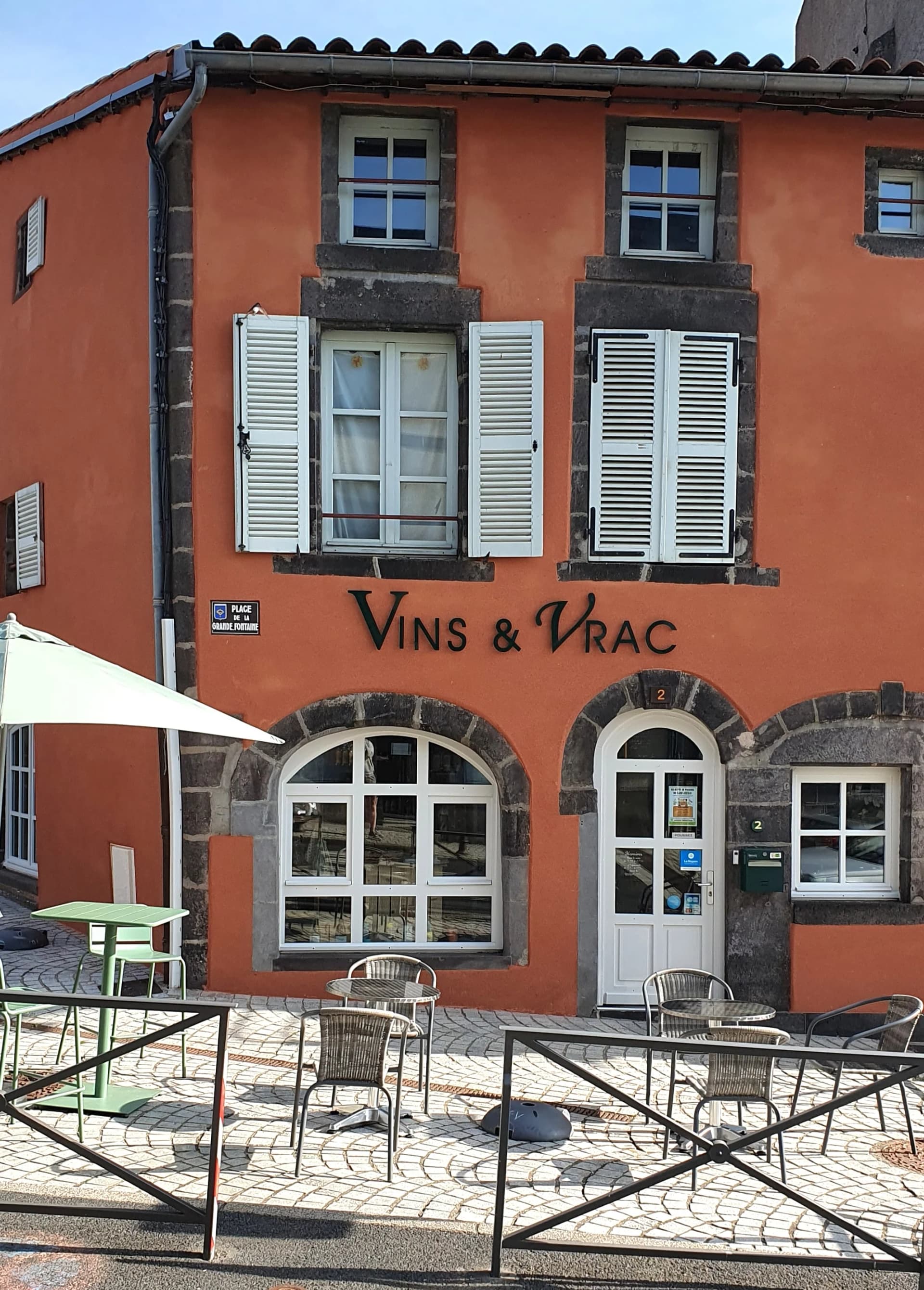 Logo vinsetvrac.com