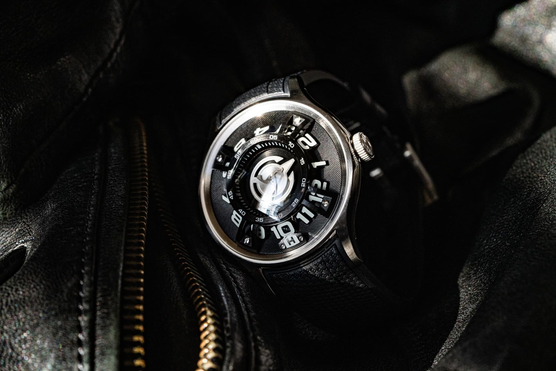 Logo Omnis Watches